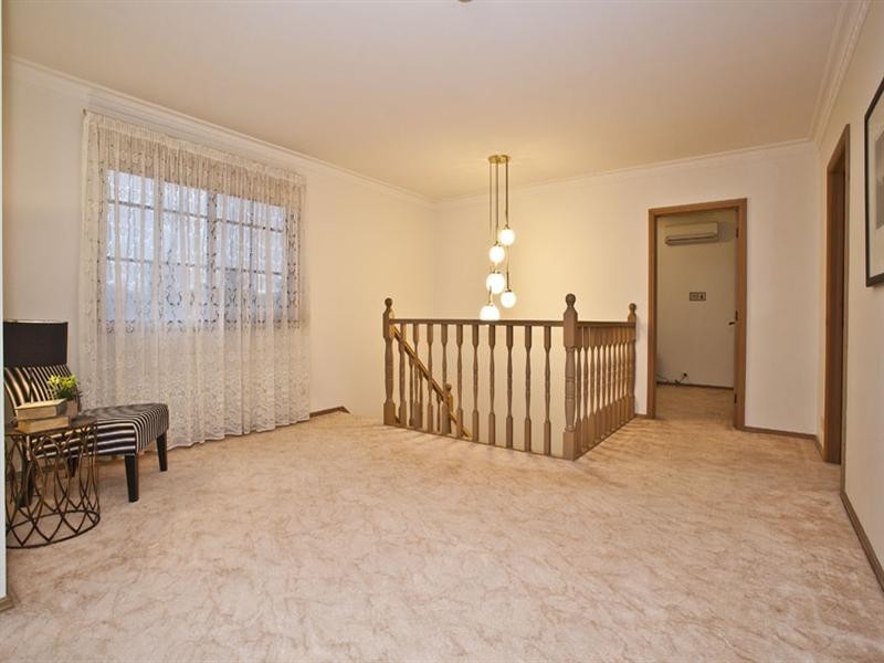 16 Gibbon Avenue, Vermont South VIC 3133