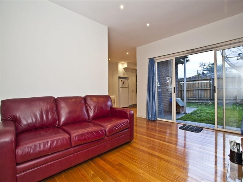 25 Connam Avenue, Clayton VIC 3168