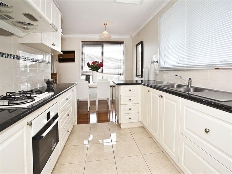 1/15 Emerald Street, Mount Waverley VIC 3149