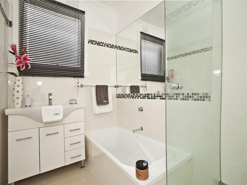 1/15 Emerald Street, Mount Waverley VIC 3149