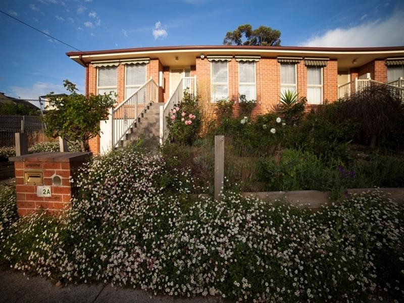 12A Winbirra Parade, Ashwood VIC 3147