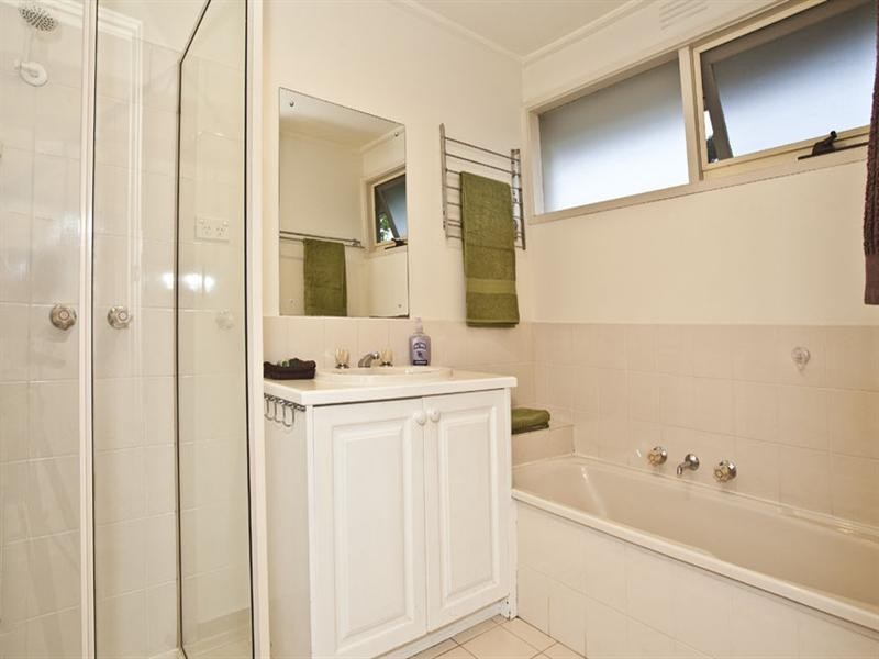 11 Stanley Road, Vermont South VIC 3133