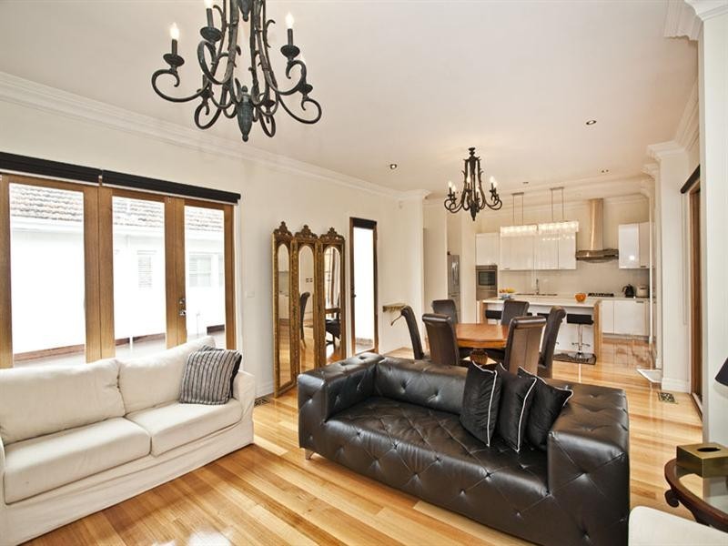 64 Price Avenue, Mount Waverley VIC 3149