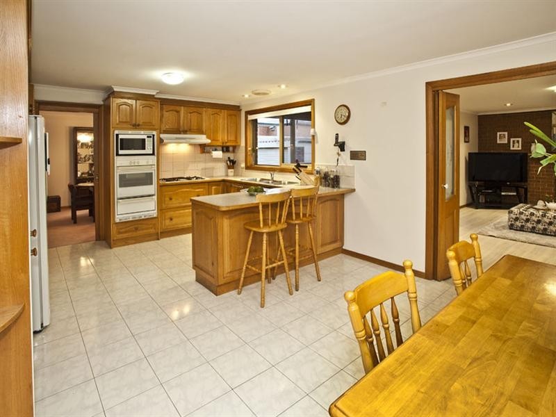 47 Mckeon Circuit, Dandenong North VIC 3175