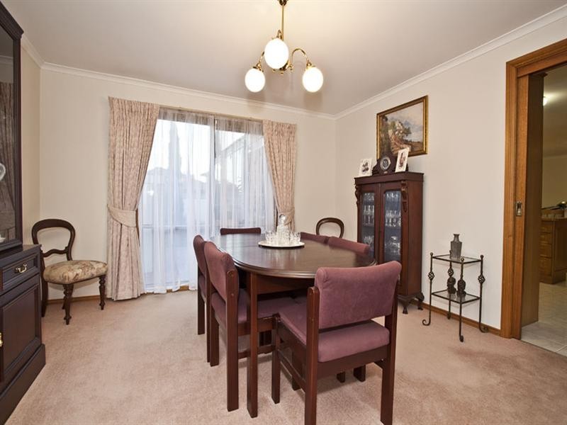 47 Mckeon Circuit, Dandenong North VIC 3175