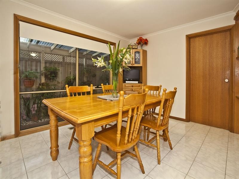 47 Mckeon Circuit, Dandenong North VIC 3175