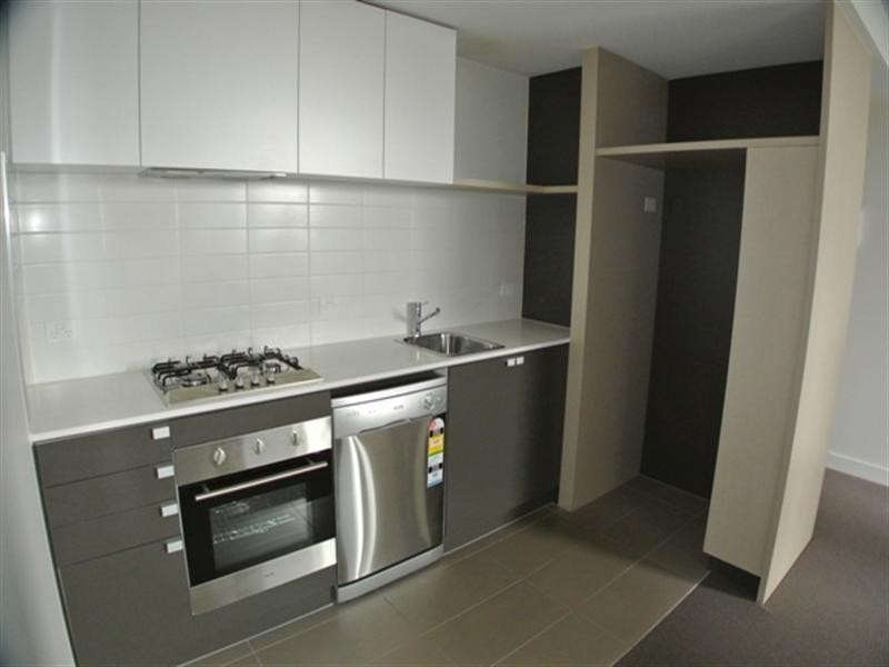 527B/1-19 Colombo Street, Mitcham VIC 3132