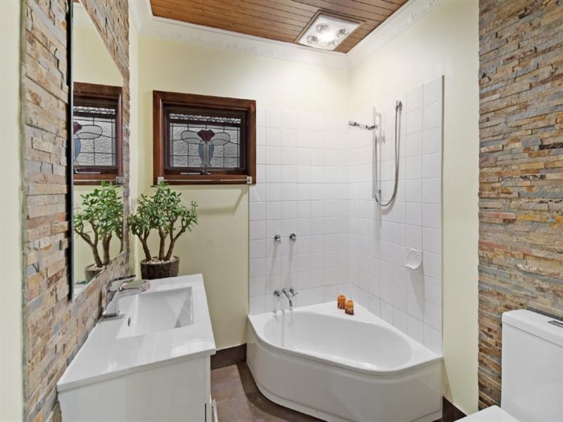 23 Darbyshire Road, Mount Waverley VIC 3149