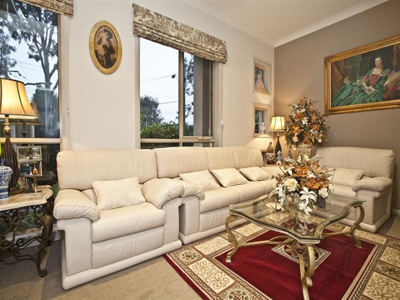 1/733 Waverley Road, Glen Waverley VIC 3150