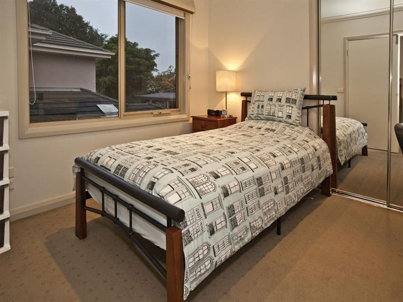 1/733 Waverley Road, Glen Waverley VIC 3150