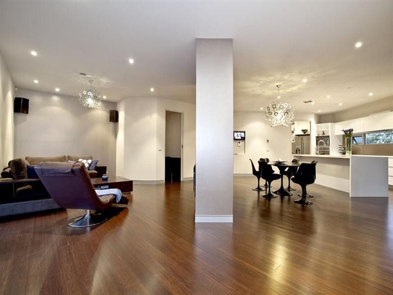 136 Haverbrack Drive, Mulgrave VIC 3170