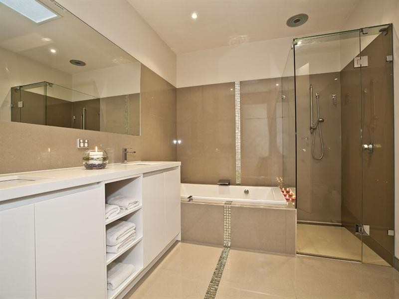 136 Haverbrack Drive, Mulgrave VIC 3170