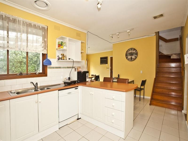 66 Windella Crescent, Glen Waverley VIC 3150