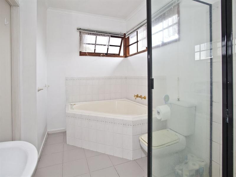 66 Windella Crescent, Glen Waverley VIC 3150