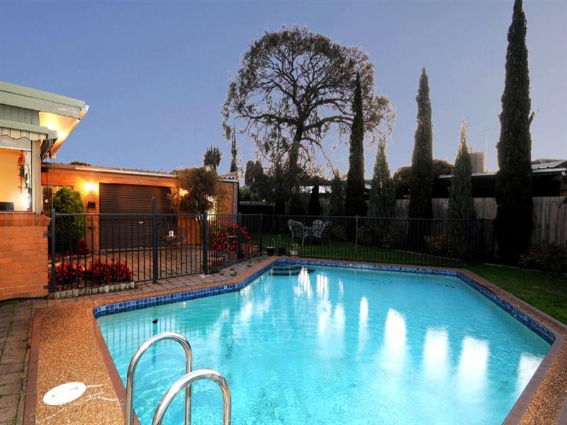 7 Grosvenor Avenue, Mulgrave VIC 3170