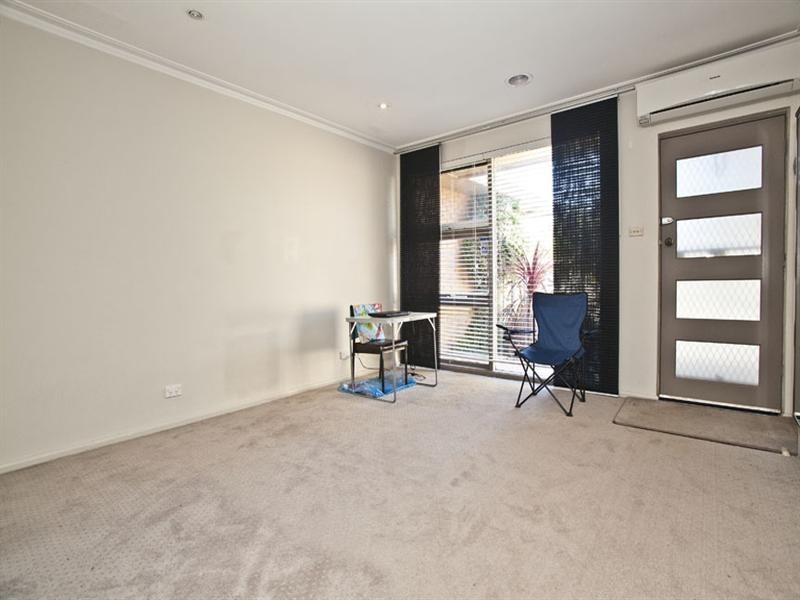 3/4 Batten Street, Glen Waverley VIC 3150