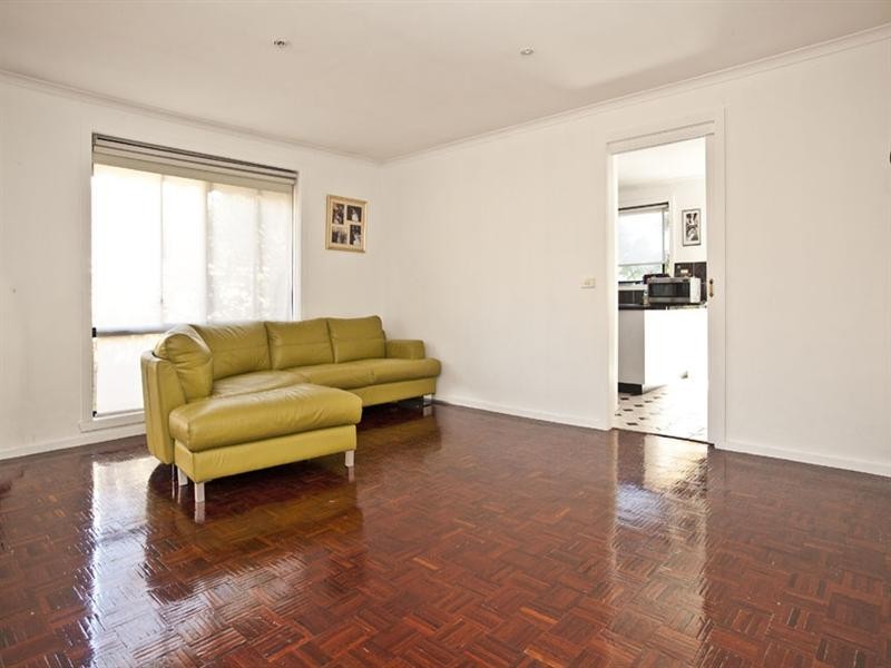 2/24 Anthony Drive, Mount Waverley VIC 3149