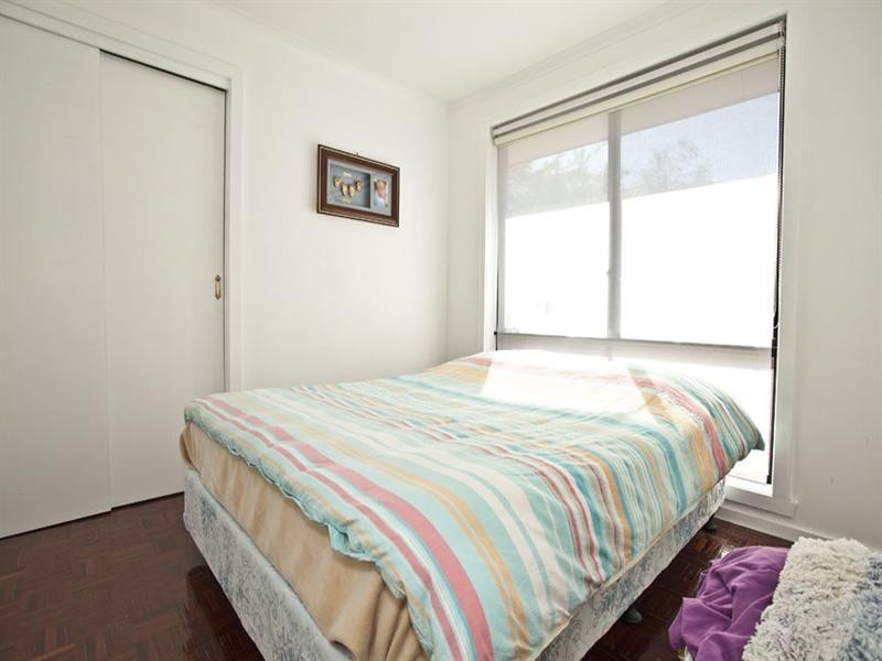 2/24 Anthony Drive, Mount Waverley VIC 3149