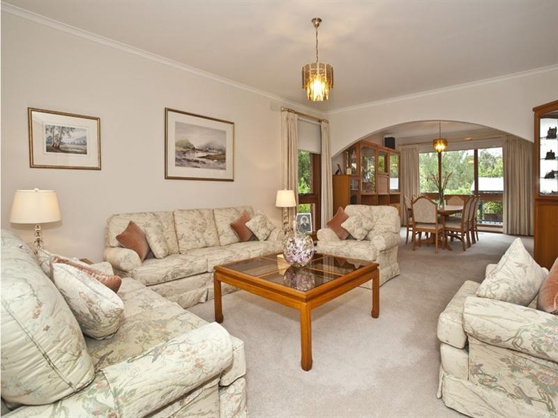 11 Rythdale Court, Glen Waverley VIC 3150