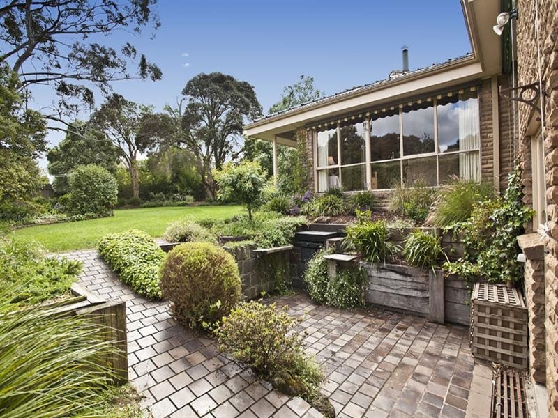 7 Huskey Court, Vermont South VIC 3133