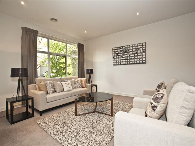 2 Malone Grove, Mulgrave VIC 3170