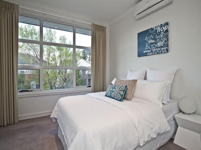 2 Malone Grove, Mulgrave VIC 3170