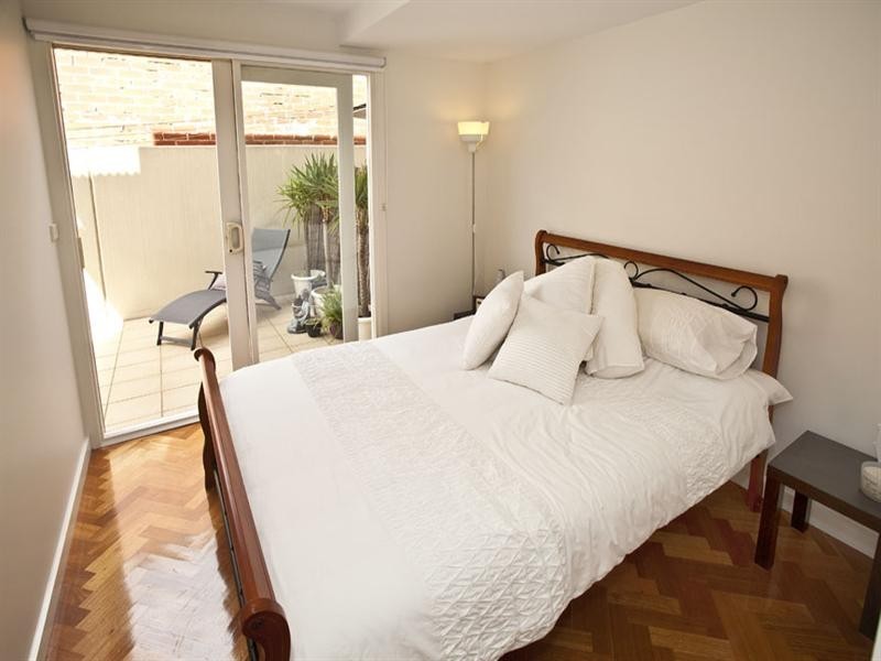 4/58 Rosstown Road, Carnegie VIC 3163