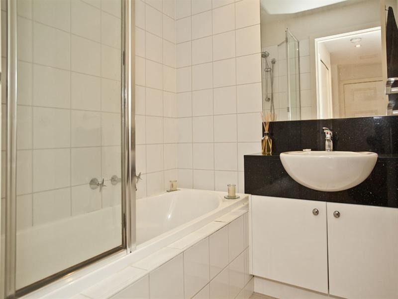 4/58 Rosstown Road, Carnegie VIC 3163