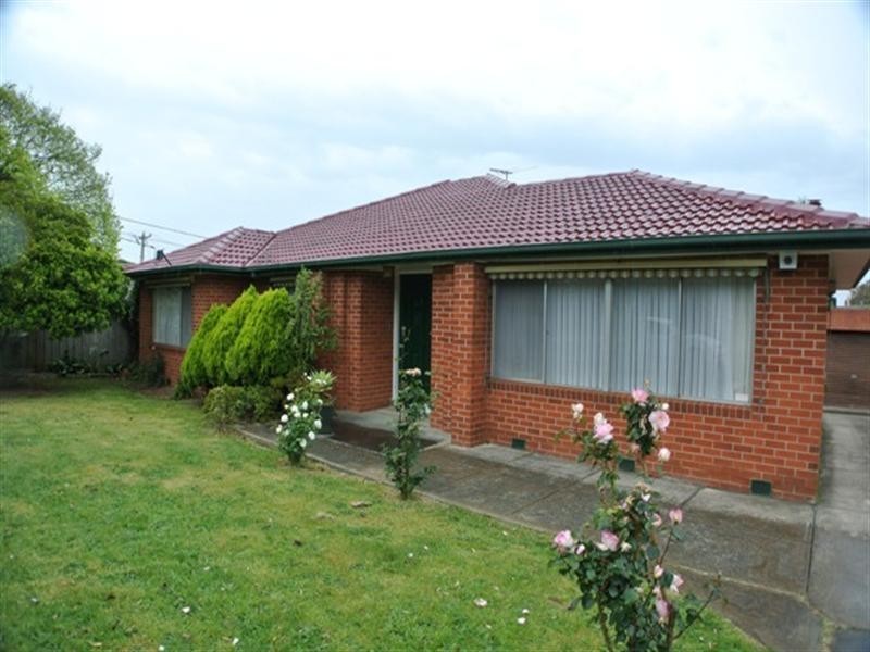 48 Tiverton Drive, Mulgrave VIC 3170