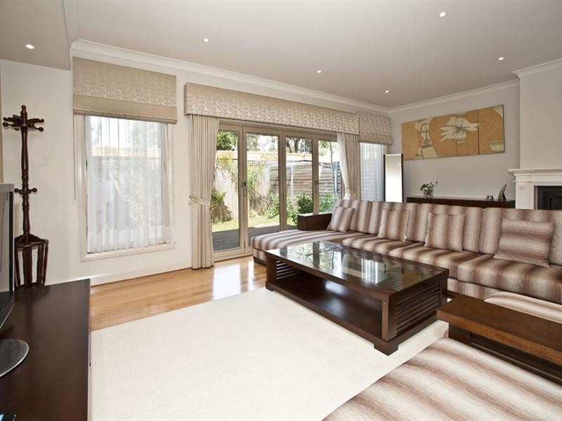 1/12-14 York Street, Glen Waverley VIC 3150