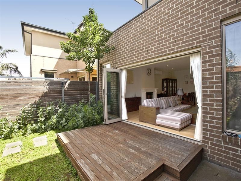 1/12-14 York Street, Glen Waverley VIC 3150