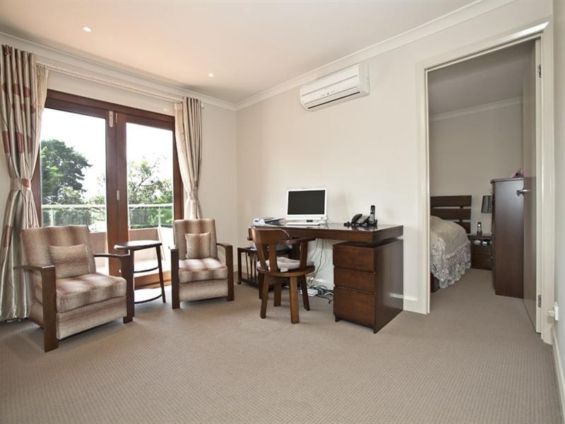 1/12-14 York Street, Glen Waverley VIC 3150