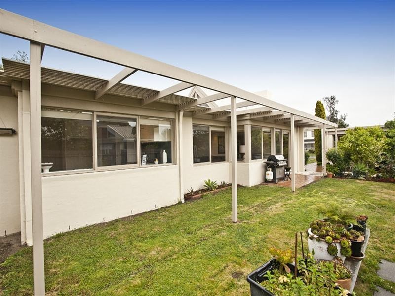 12 Lemair Avenue, Glen Waverley VIC 3150