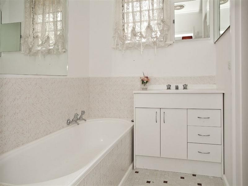 20 Campbell Street, Glen Waverley VIC 3150