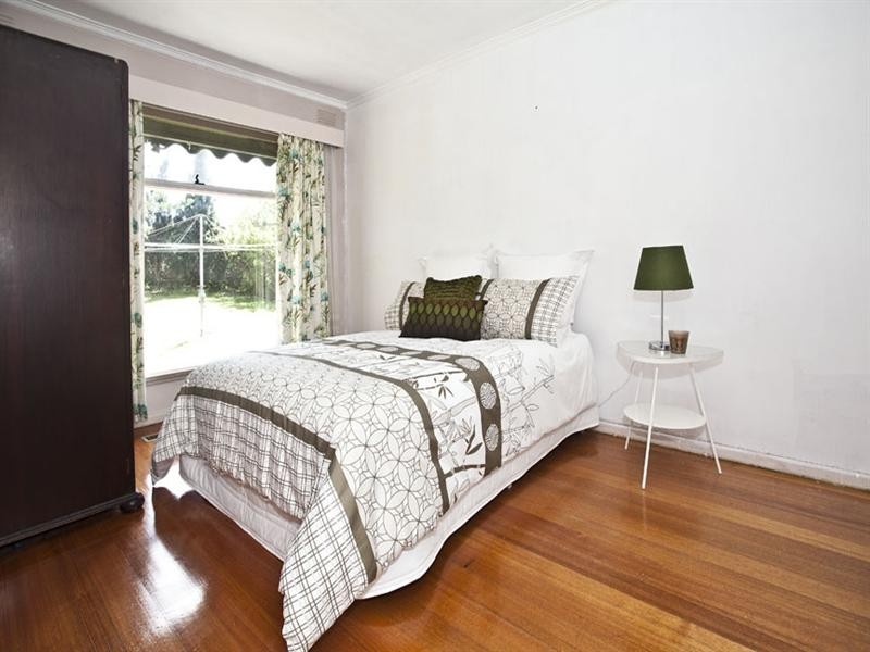 4 Griffiths Court, Mount Waverley VIC 3149