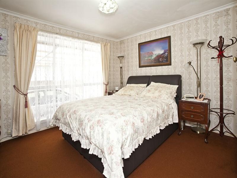 25 Rupert Drive, Mulgrave VIC 3170