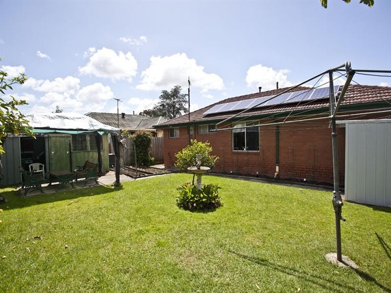 25 Rupert Drive, Mulgrave VIC 3170