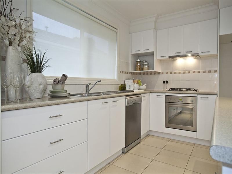 1/17 Lincoln Avenue, Glen Waverley VIC 3150