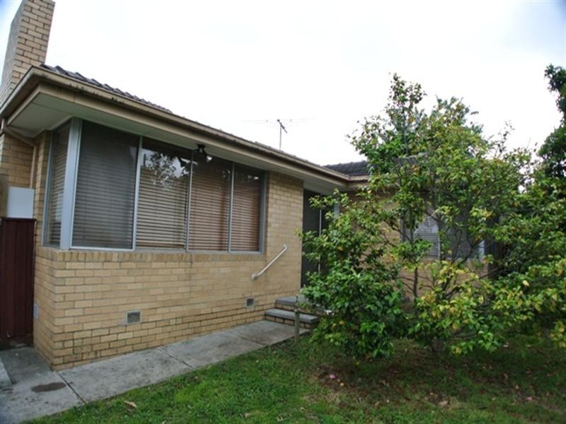 11 Valewood Drive, Mulgrave VIC 3170