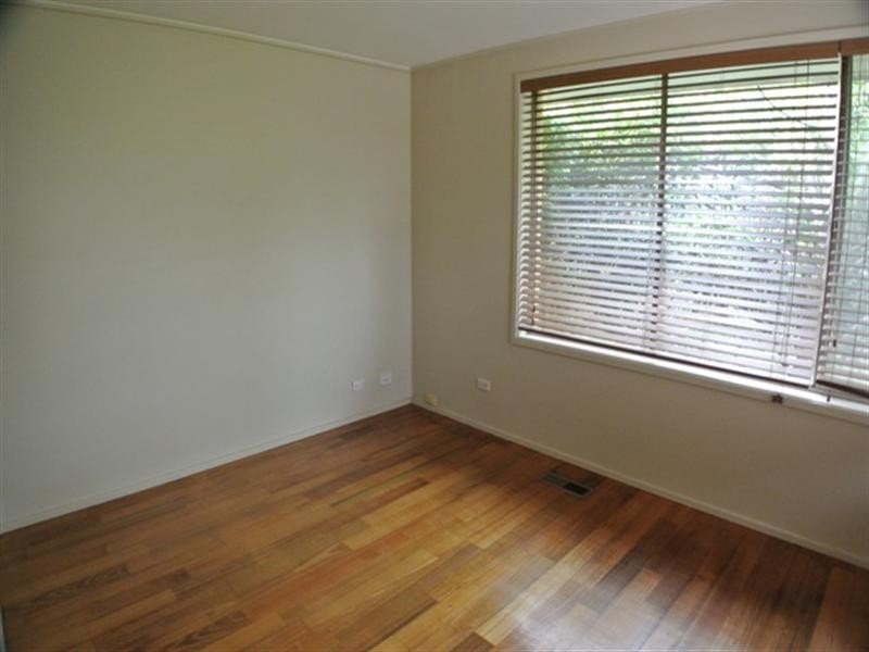 11 Valewood Drive, Mulgrave VIC 3170