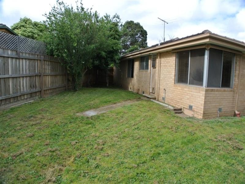 11 Valewood Drive, Mulgrave VIC 3170