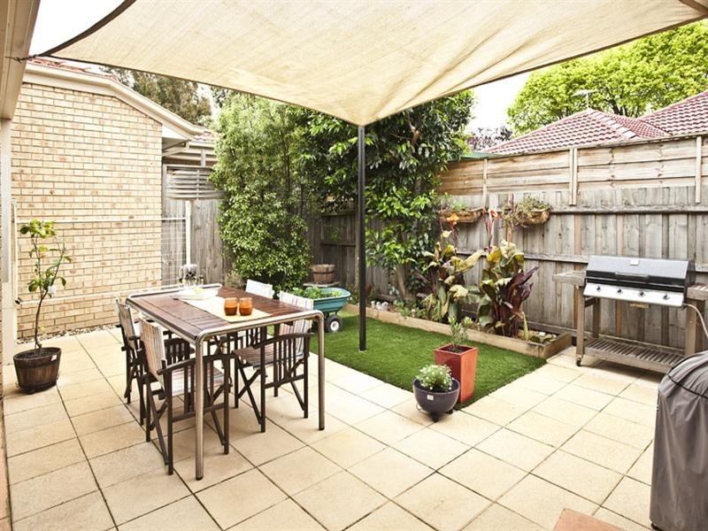 1/5 Carmichael Court, Glen Waverley VIC 3150