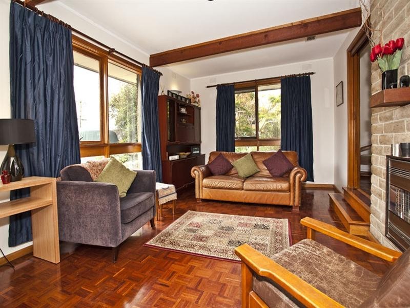 3 Ingleside Crescent, Glen Waverley VIC 3150