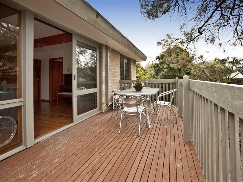 3 Ingleside Crescent, Glen Waverley VIC 3150