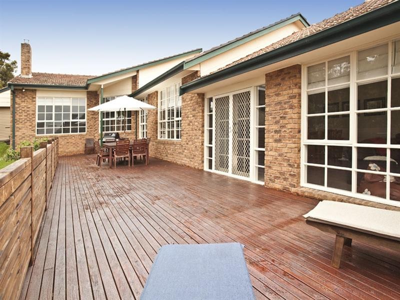 49 Grandview Road, Wheelers Hill VIC 3150