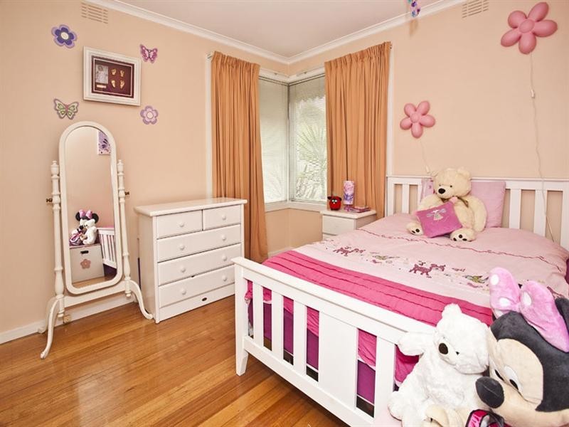 5 Cootamundra Drive, Wheelers Hill VIC 3150