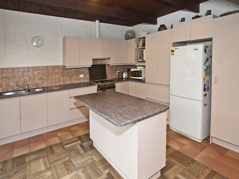 57 Garrisson Drive, Glen Waverley VIC 3150