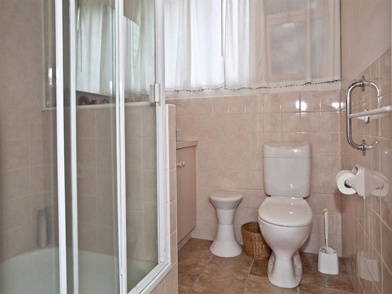 57 Garrisson Drive, Glen Waverley VIC 3150