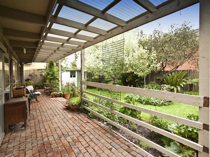 57 Garrisson Drive, Glen Waverley VIC 3150