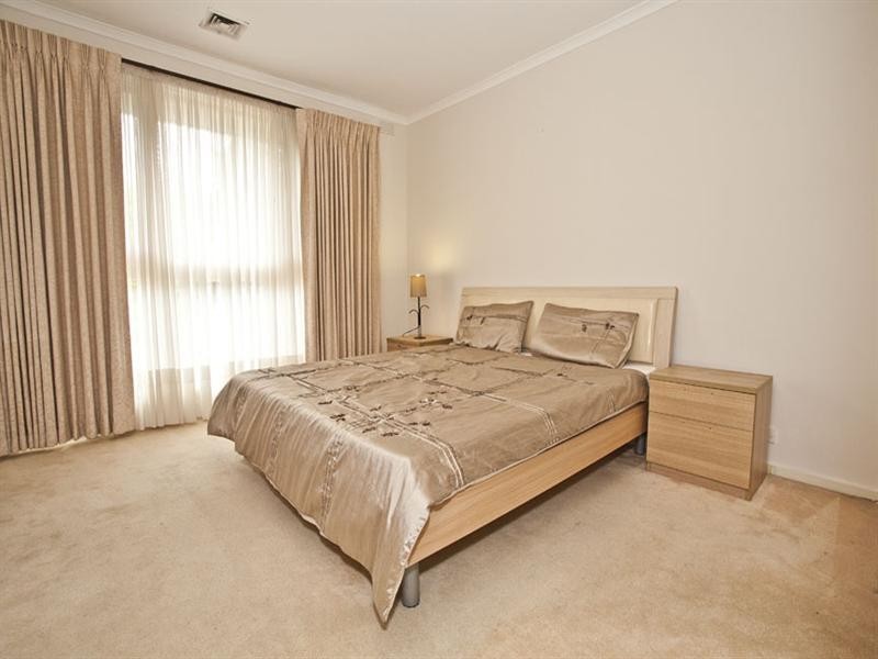 3 Petronella Avenue, Wheelers Hill VIC 3150